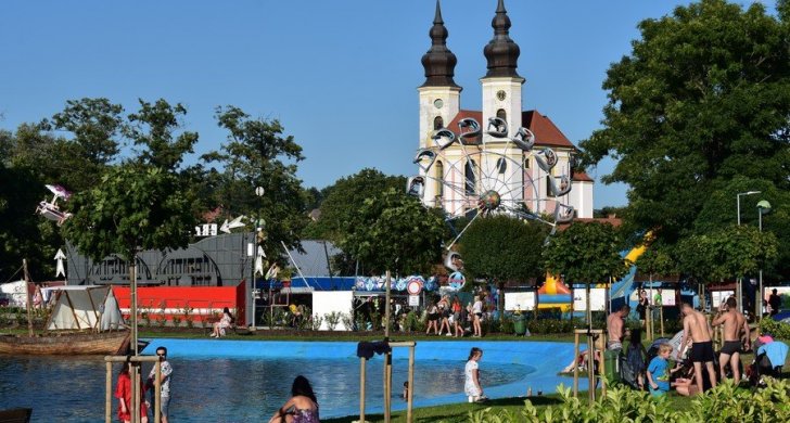 Březenská pouť a motosraz Poláky (50).JPG